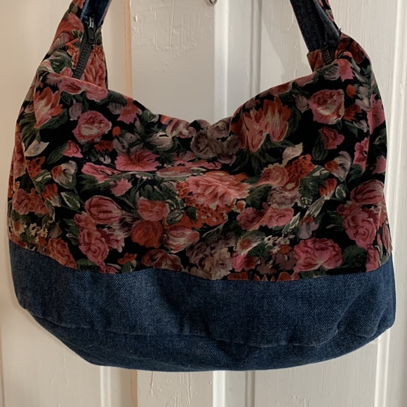 Floral Denim Shoulder Bag - Picture 4 of 12